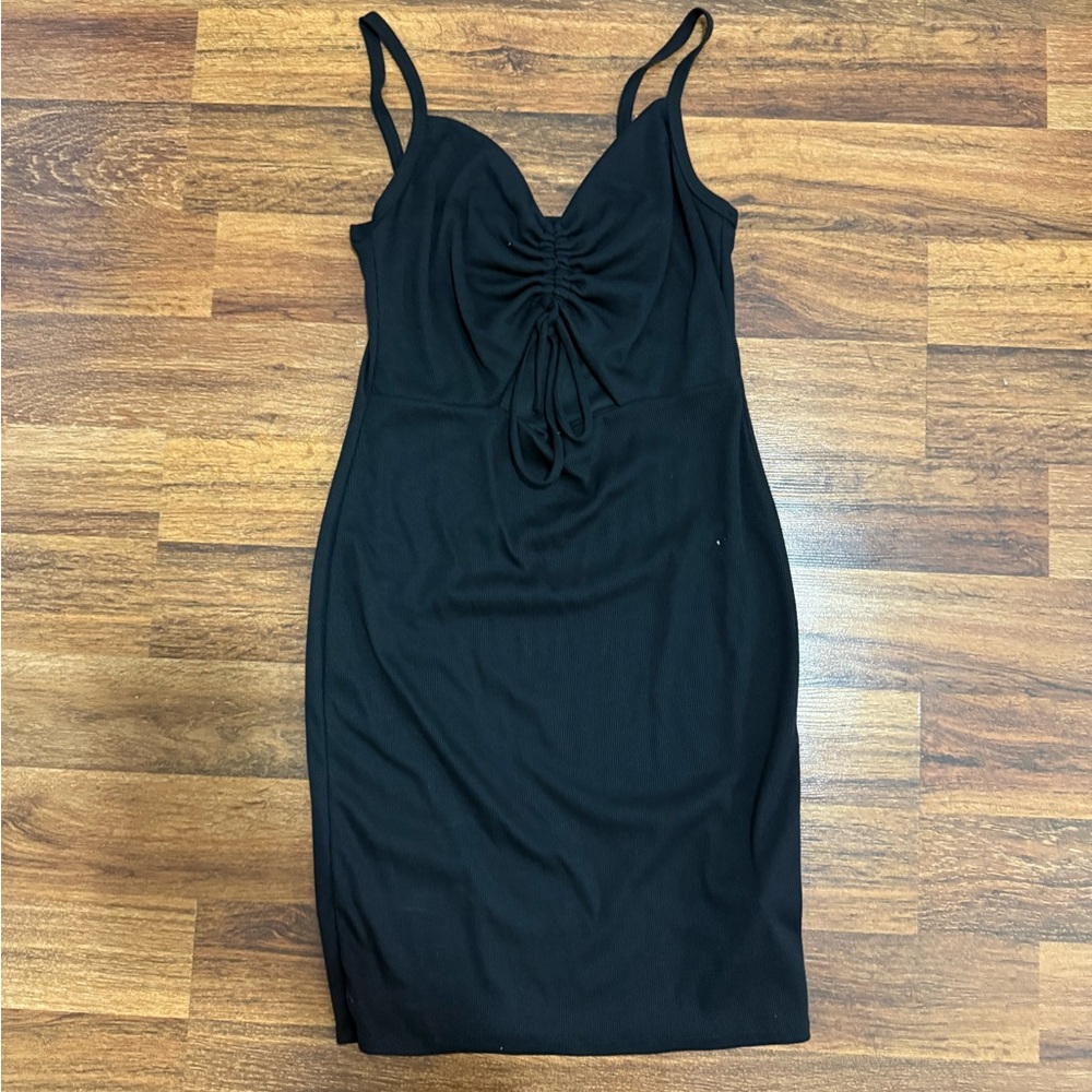 Elegant Black Ruched Dress